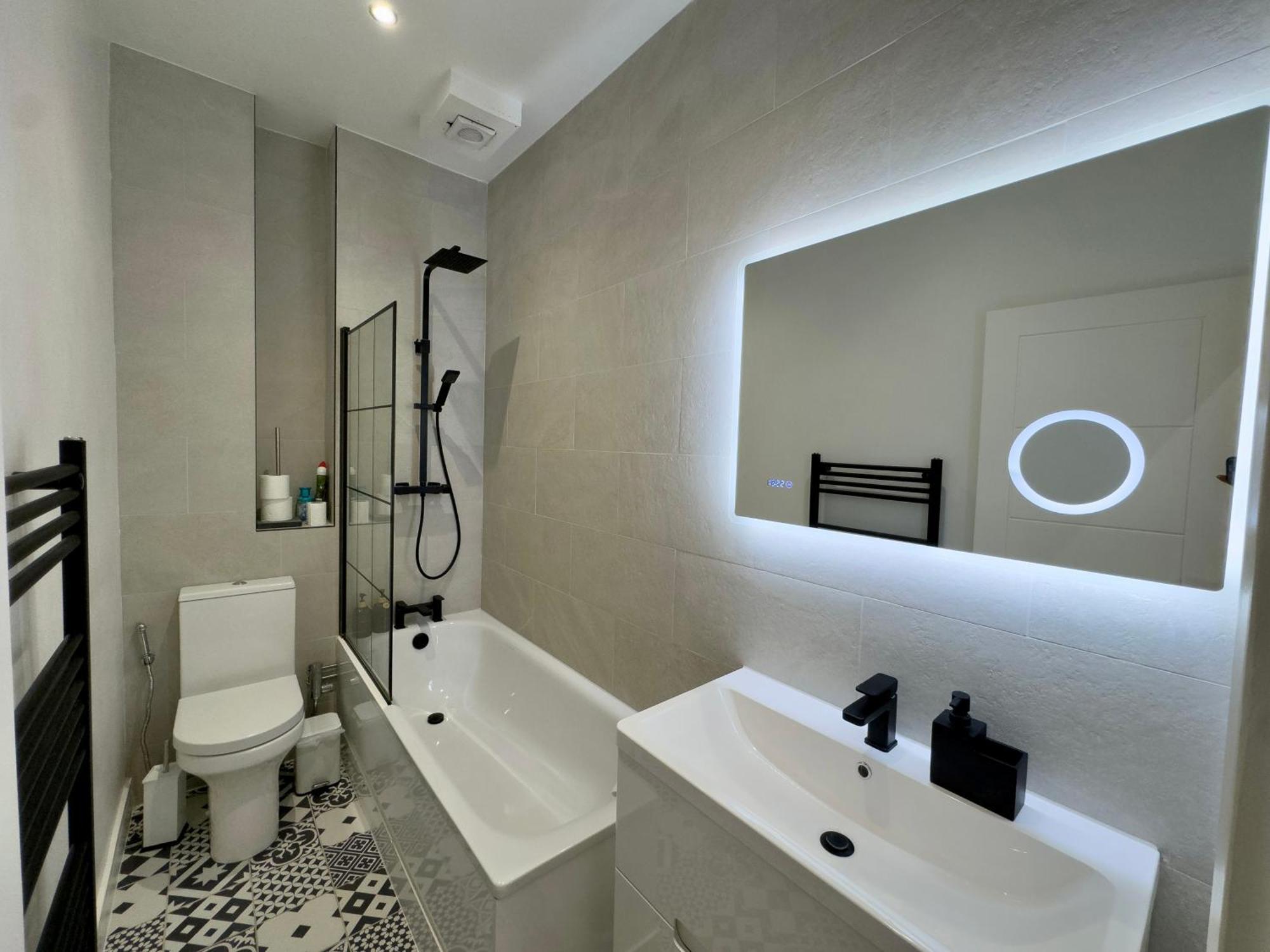 Cosy Modern Home Euston Fitzrovia Londra Exterior foto